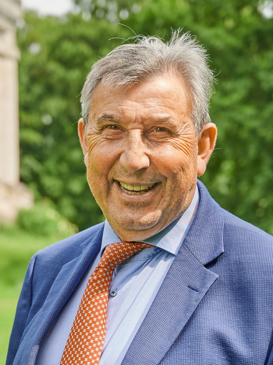 Porträt von Vincenzo Calvanico